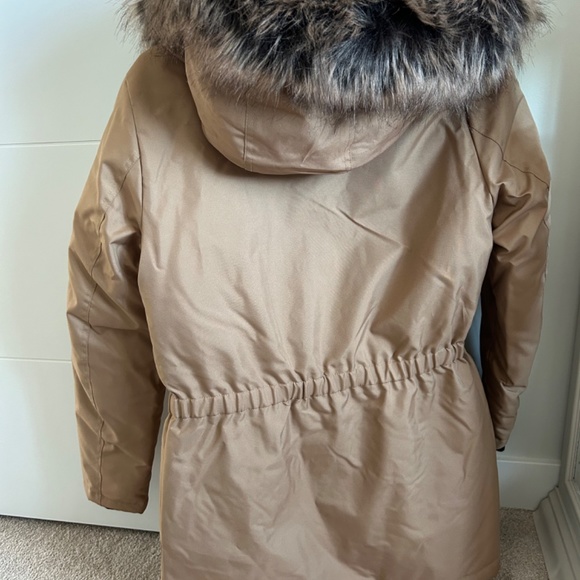 Winter jacket - Picture 3 of 9